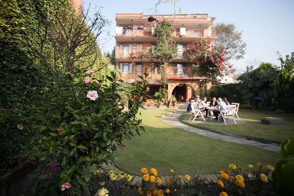Maya Guest House Thimi Exterior foto