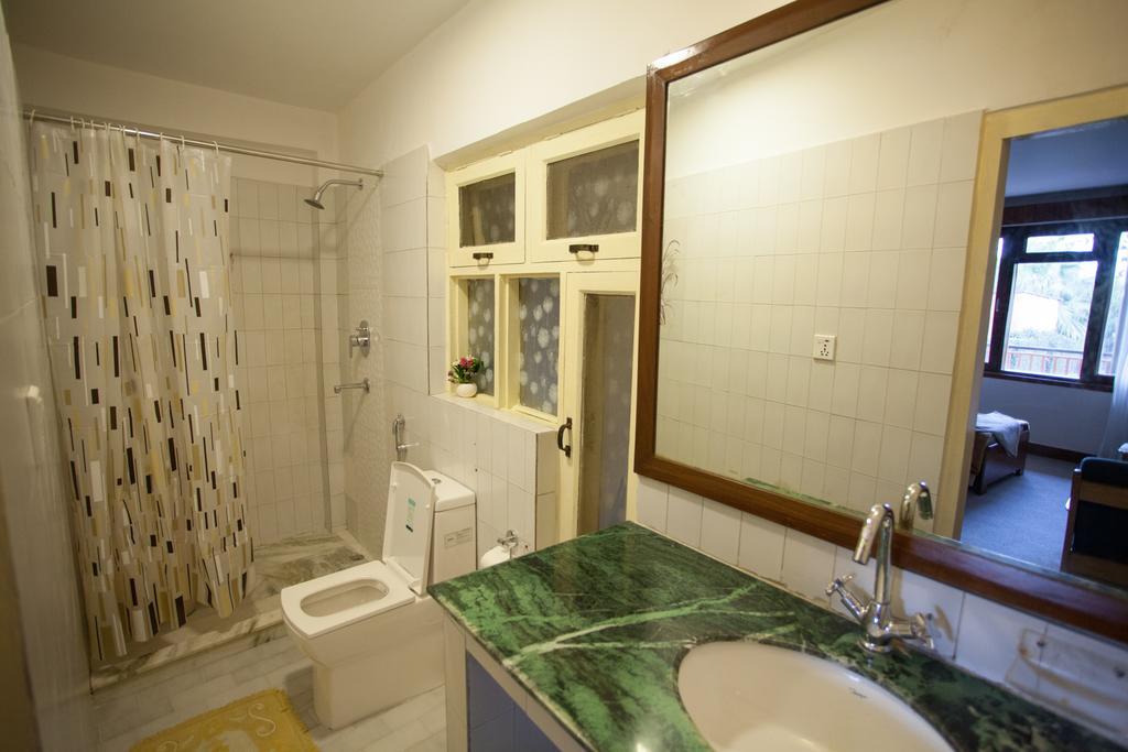 Maya Guest House Thimi Exterior foto