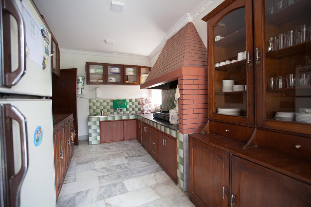 Maya Guest House Thimi Exterior foto